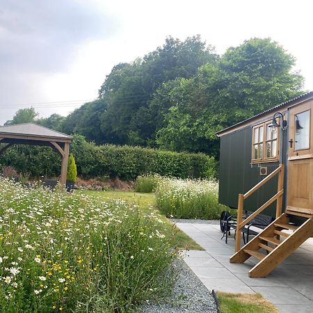 Woody'S Retreat 호텔 Bolton by Bowland 외부 사진